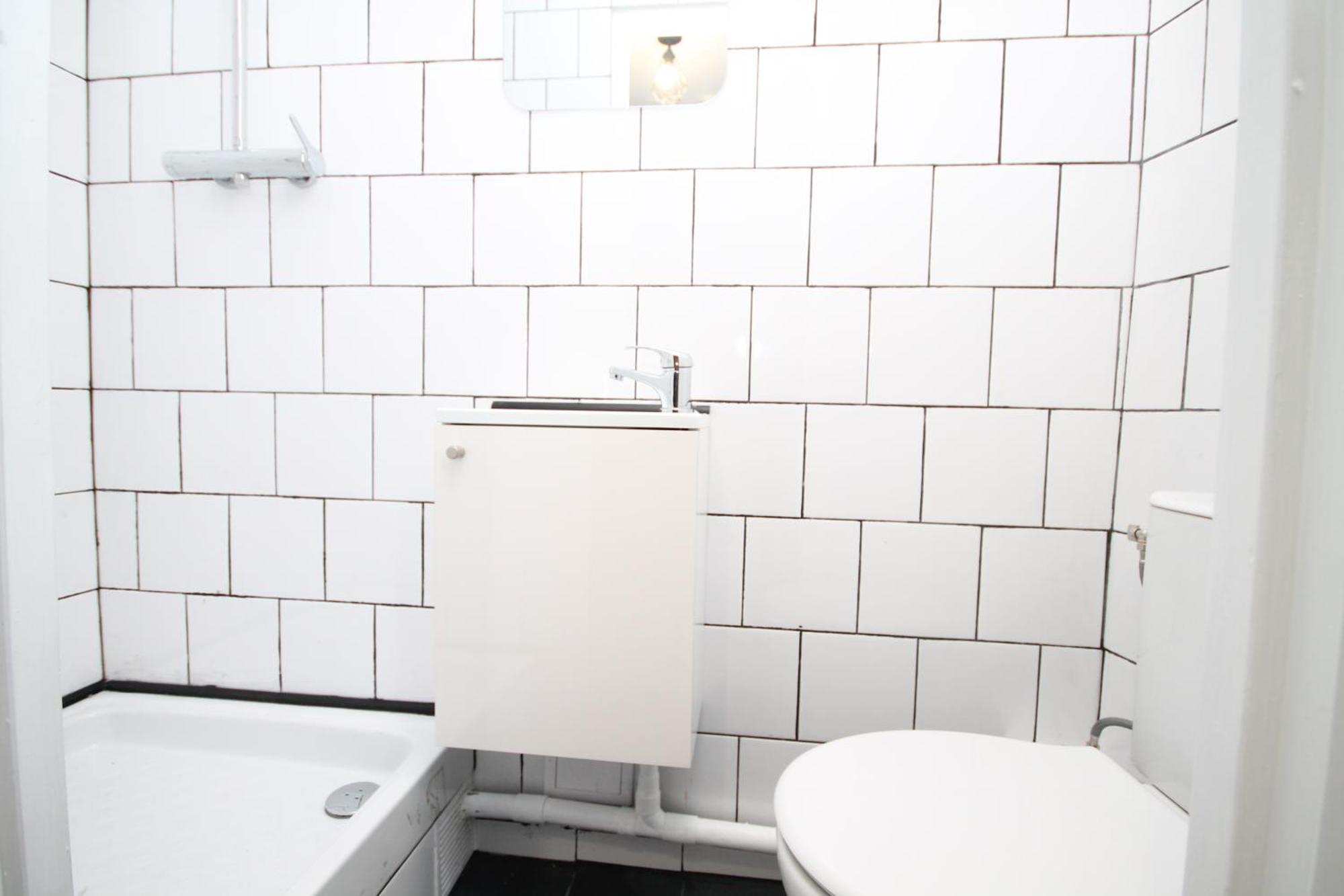 09 - Chambre Proche Paris Et Transports Avec Tv Wifi 생드니 외부 사진